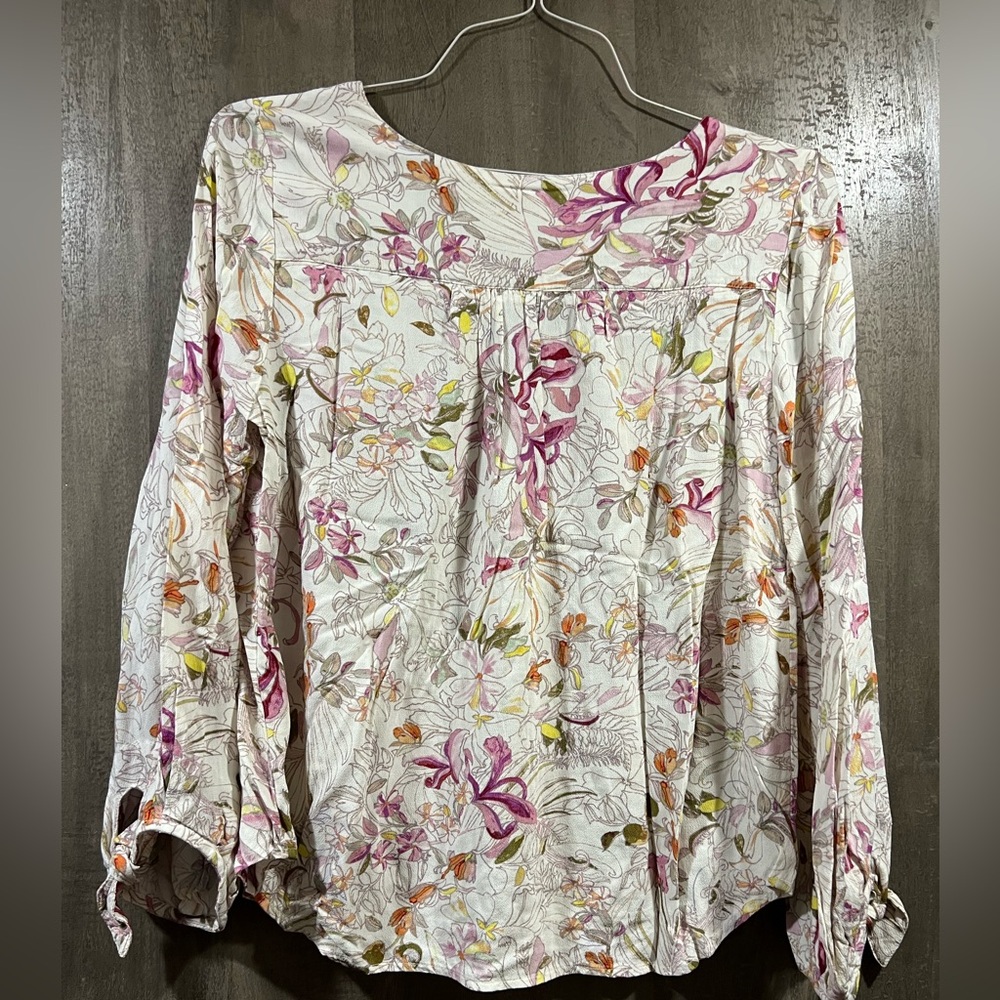 Anthropologie Cream Floral Long Sleeve Blouse size small